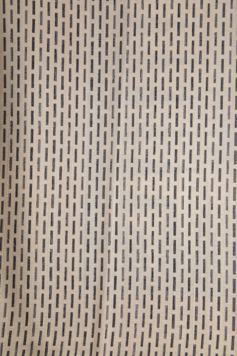 Abbey Black Tussar Saree with Without Zari Zari Plain view 3