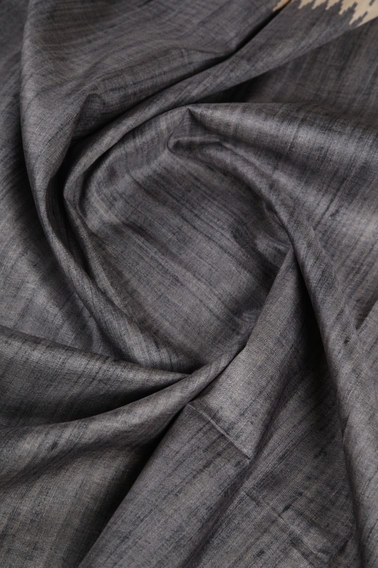 Abbey Black Tussar Saree with Without Zari Zari Plain view 4