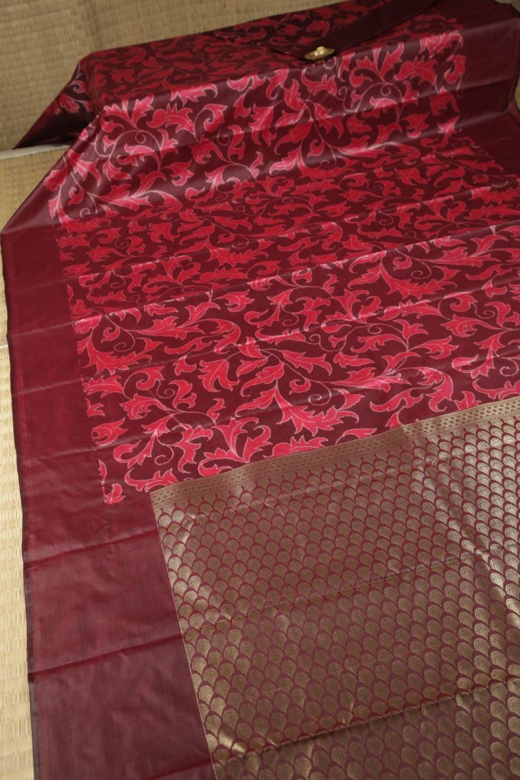 Plum Purple Soft Silk Sarees with Without Zari Zari Floral Patterns view 2