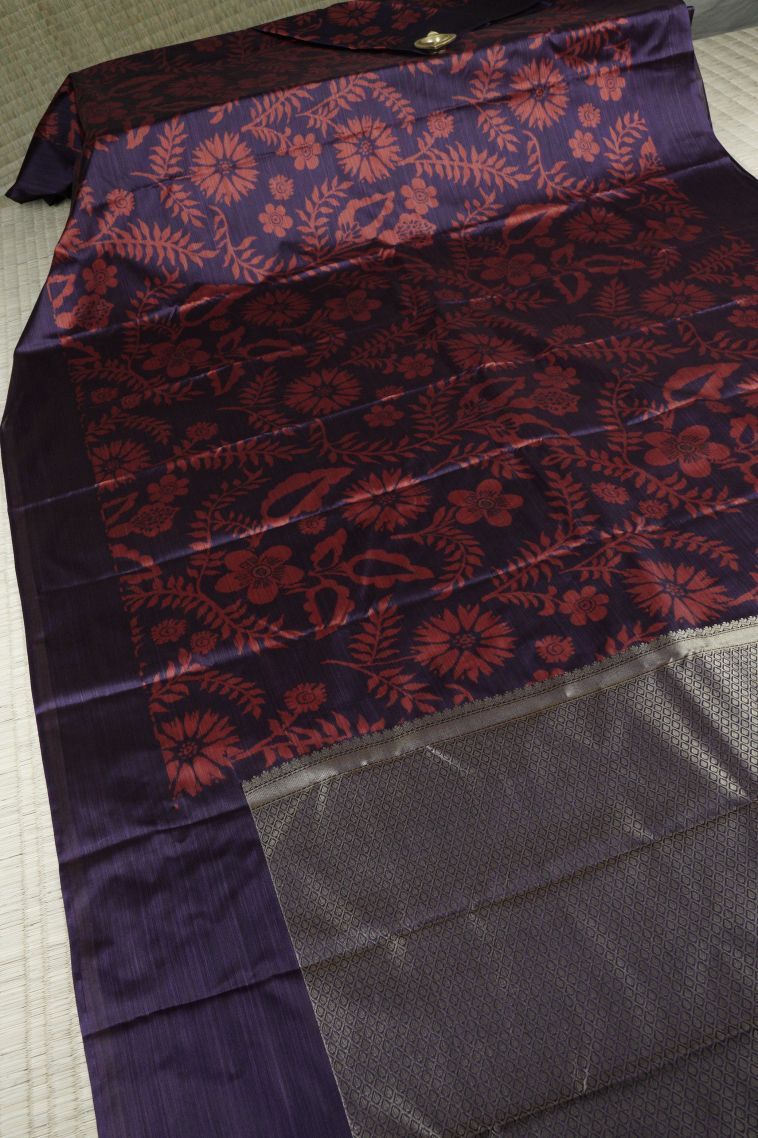 Plum Purple Soft Silk Sarees with Without Zari Zari Floral Patterns view 2