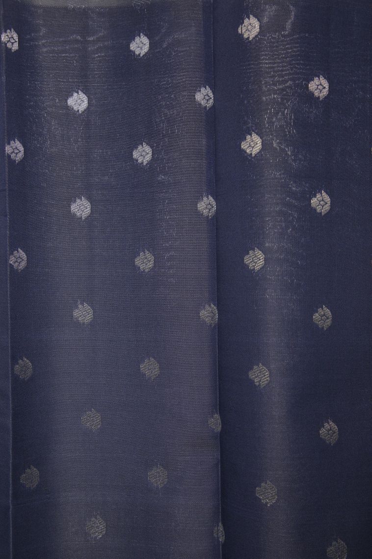 Sky Blue Visiri Madippu Silk Sarees with Silver Zari Geometric Shapes view 3