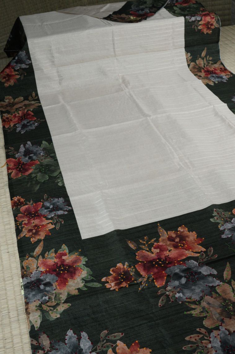 Chiffon White Tussar Silk Saree with Without Zari Zari Plain view 2