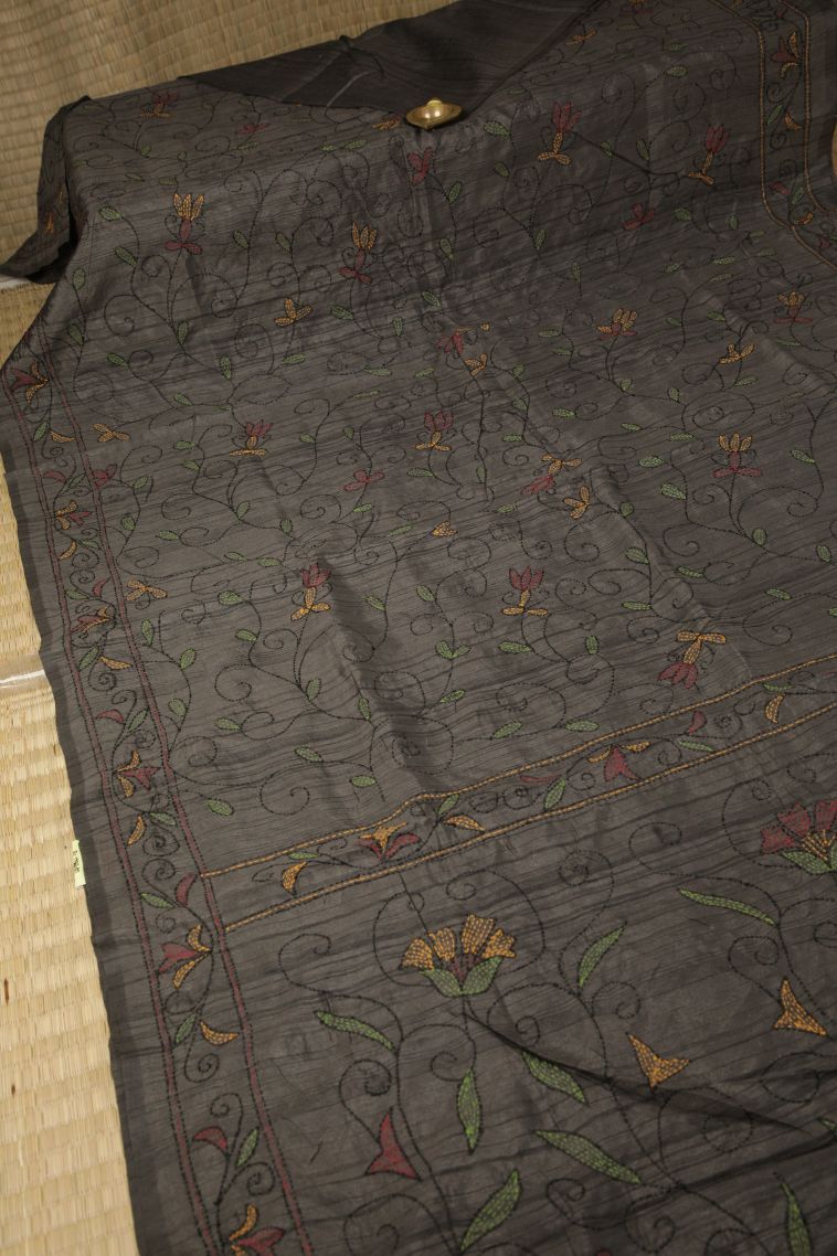 Damp Black Tussar Silk Saree with Without Zari Zari Floral Patterns view 2