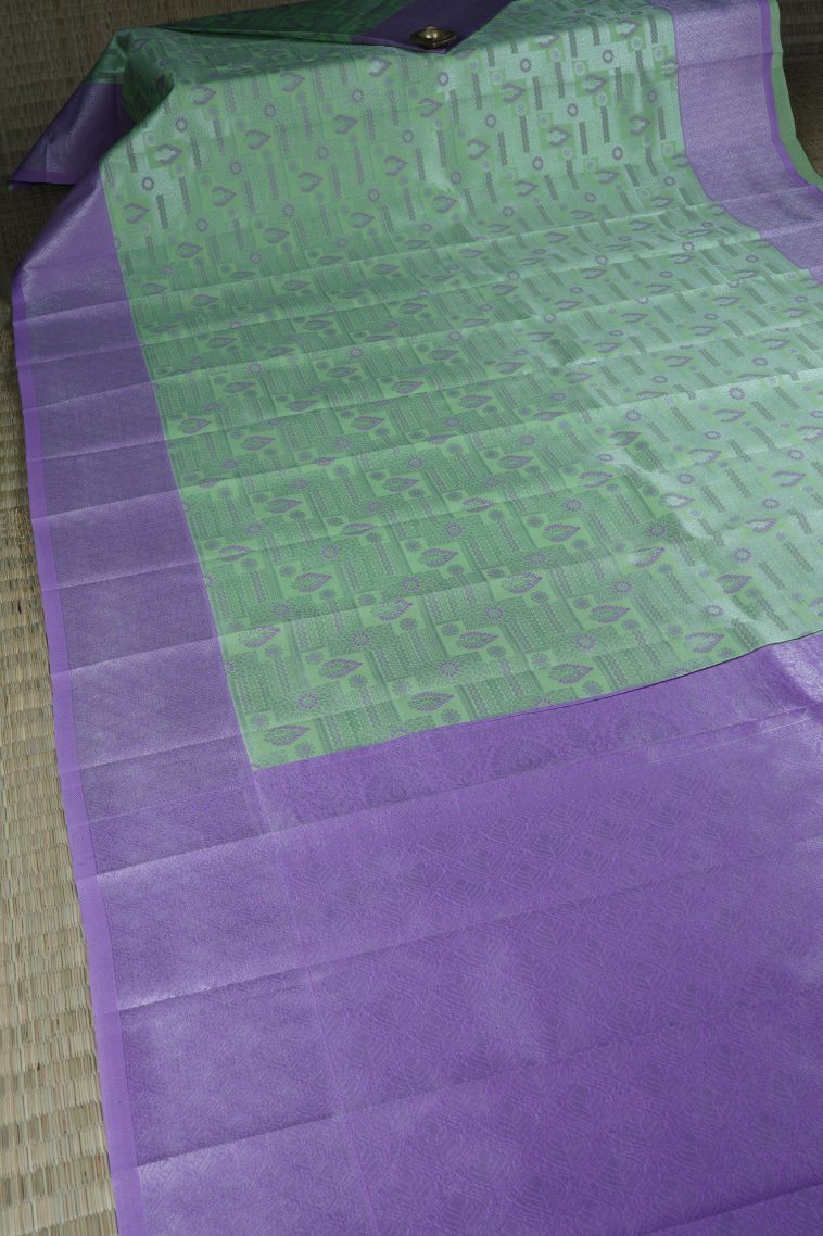 Pistachio Green Visiri Madippu Silk Sarees with Silver Zari Floral Patterns view 2