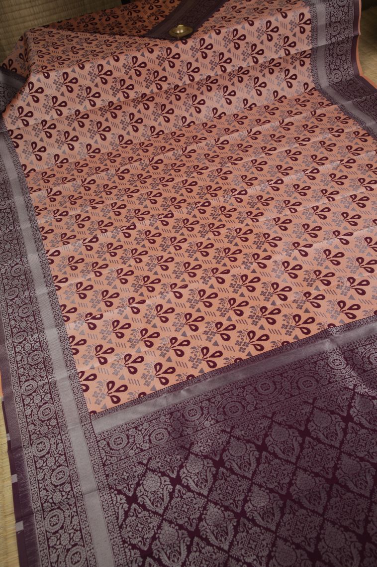 Cantaloupe Orange Visiri Madippu Silk Sarees with Silver Zari Floral Patterns view 2