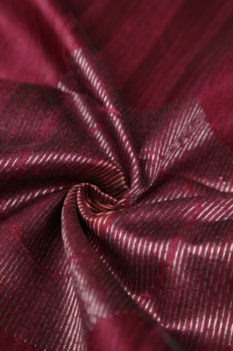 Magenta Purple Tussar Saree with Gold Zari Buttis (small Dots Or Motifs) view 4