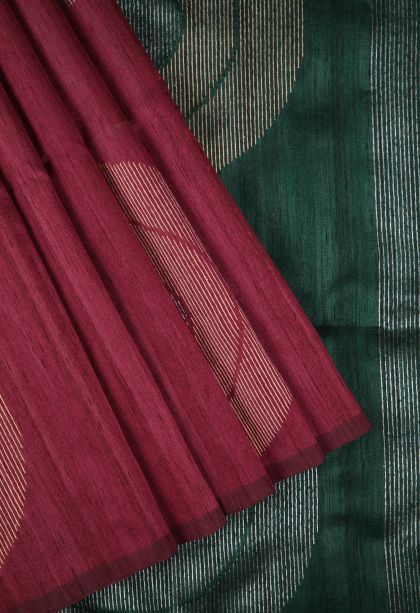 Magenta Purple Tussar Saree with Gold Zari Buttis (small Dots Or Motifs)