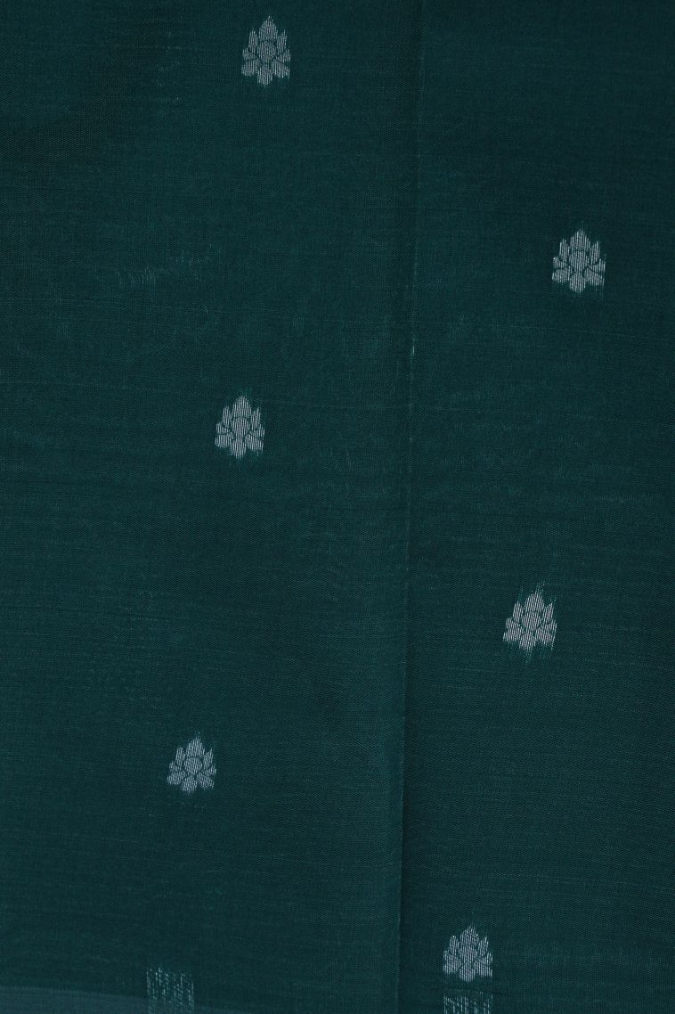 Pistachio Green Visiri Madippu Silk Sarees with Silver Zari Floral Patterns view 3