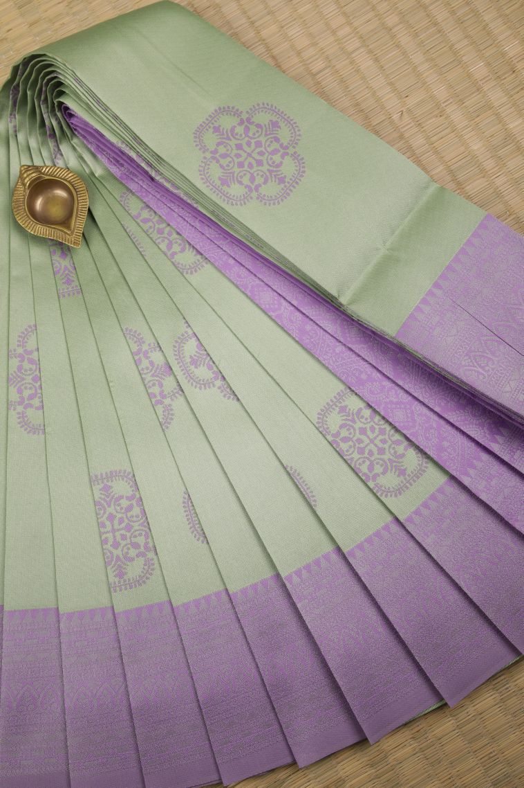 Pistachio Green Visiri Madippu Silk Sarees with Silver Zari Floral Patterns view 1