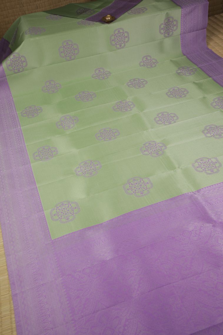 Pistachio Green Visiri Madippu Silk Sarees with Silver Zari Floral Patterns view 2