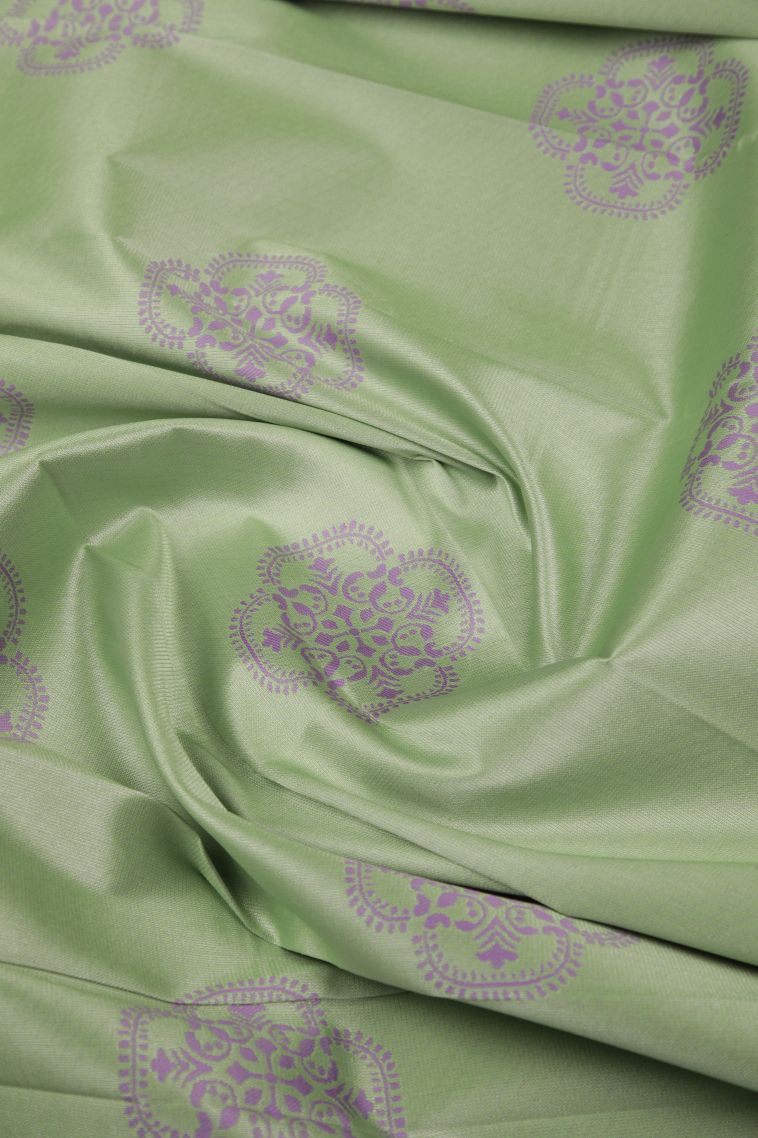 Pistachio Green Visiri Madippu Silk Sarees with Silver Zari Floral Patterns view 4