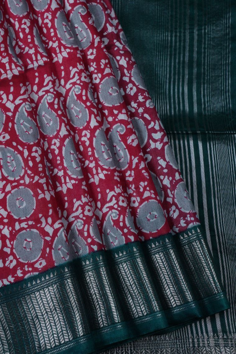 Bubblegum Pink Chanderi Cotton Sarees with Without Zari Zari Floral Patterns view 1