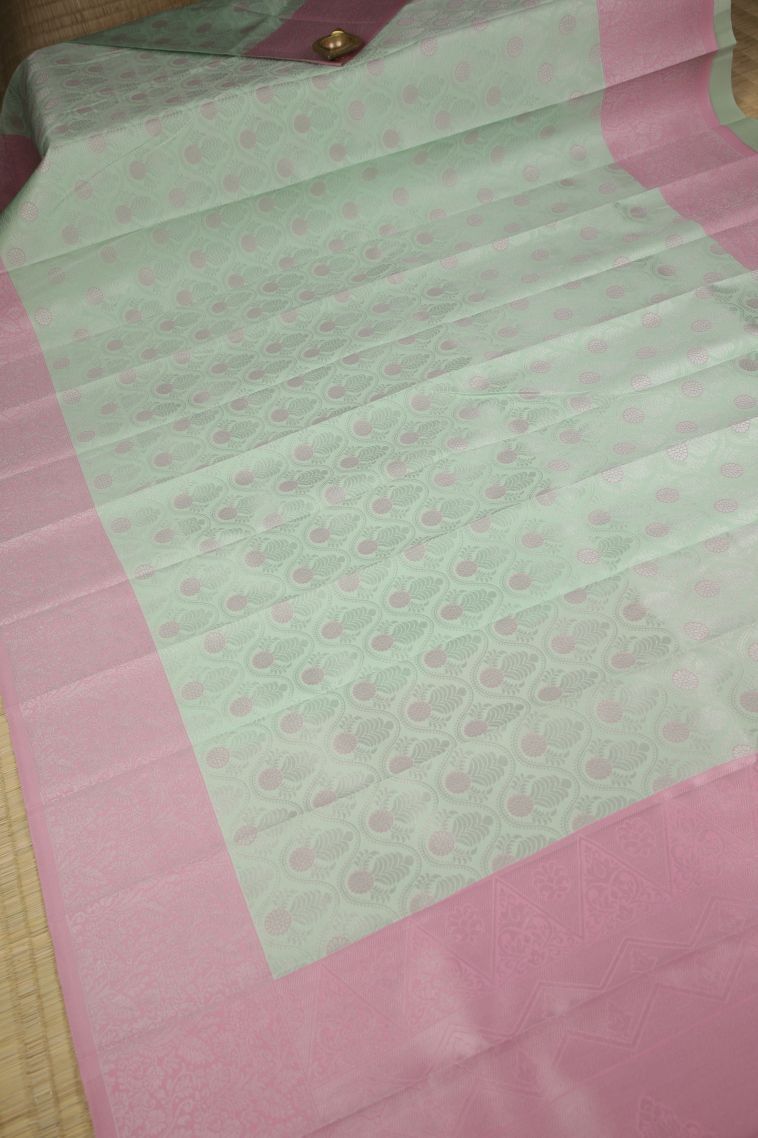 Pistachio Green Visiri Madippu Silk Sarees with Silver Zari Floral Patterns view 2