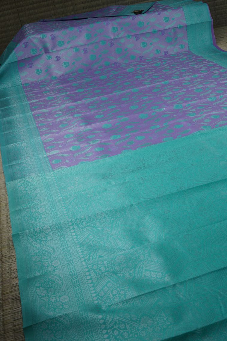 Indigo Blue Visiri Madippu Silk Sarees with Silver Zari Floral Patterns view 2
