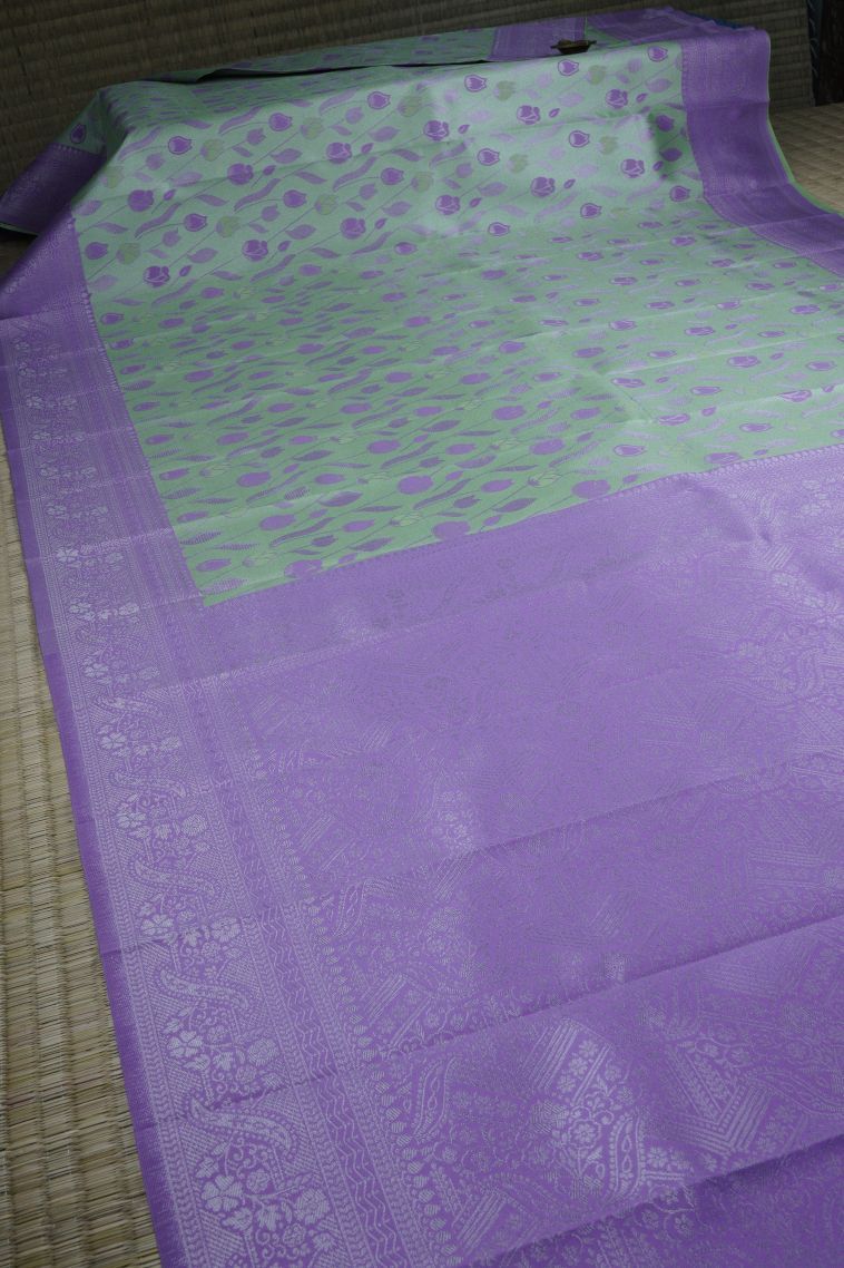 Pistachio Green Visiri Madippu Silk Sarees with Silver Zari Floral Patterns view 2