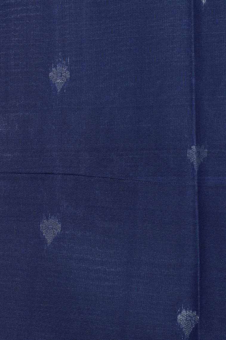 Pistachio Green Visiri Madippu Silk Sarees with Silver Zari Floral Patterns view 3