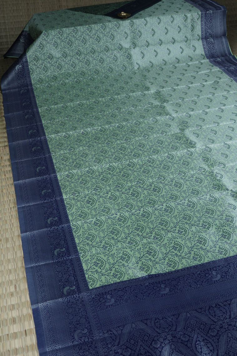 Pistachio Green Visiri Madippu Silk Sarees with Silver Zari Floral Patterns view 2