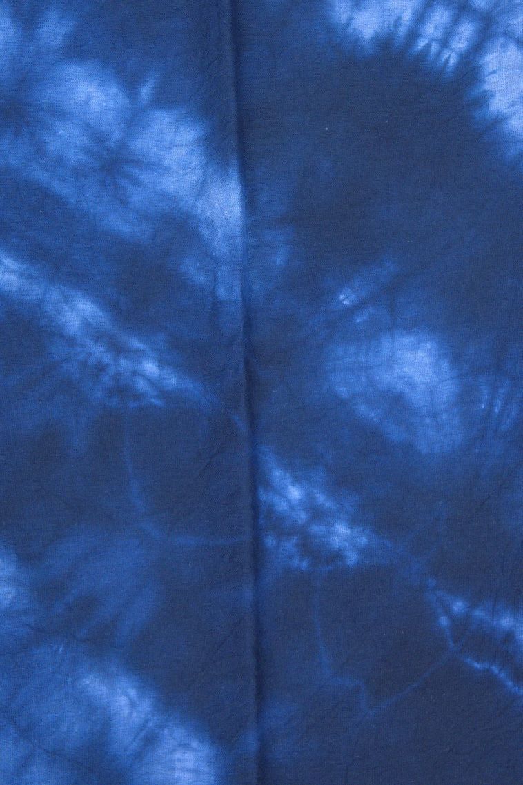 Admiral Blue Cotton Sarees with Without Zari Zari Floral Patterns view 3