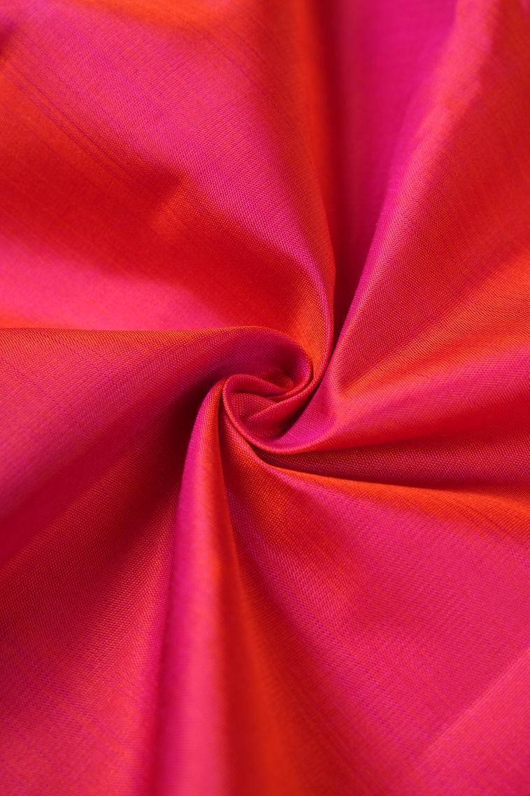 Strawberry Pink Kanchipuram Silk Sarees with Gold Zari Plain view 4
