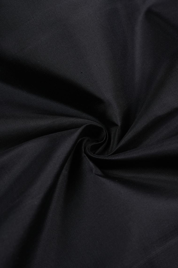 Asphalt Black Kanchipuram Silk Sarees with Without Zari Zari Plain view 4