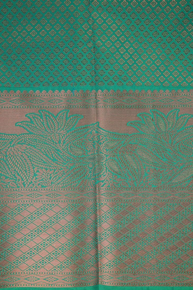 Ocean Blue Visiri Madippu Silk Sarees with Copper Zari Floral Patterns view 3