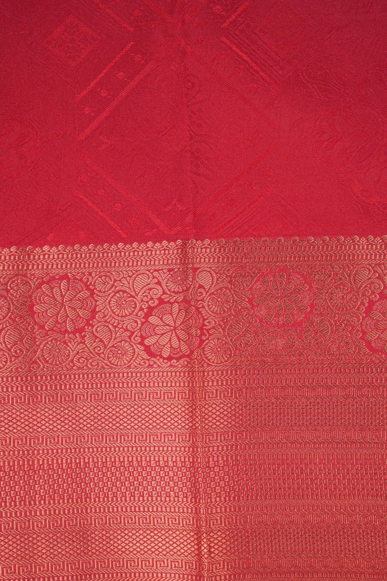 Apple Red Visiri Madippu Silk Sarees with Copper Zari Floral Patterns view 3