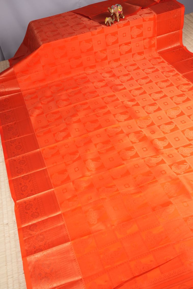 Tiger Orange Visiri Madippu Silk Sarees with Copper Zari Floral Patterns view 2