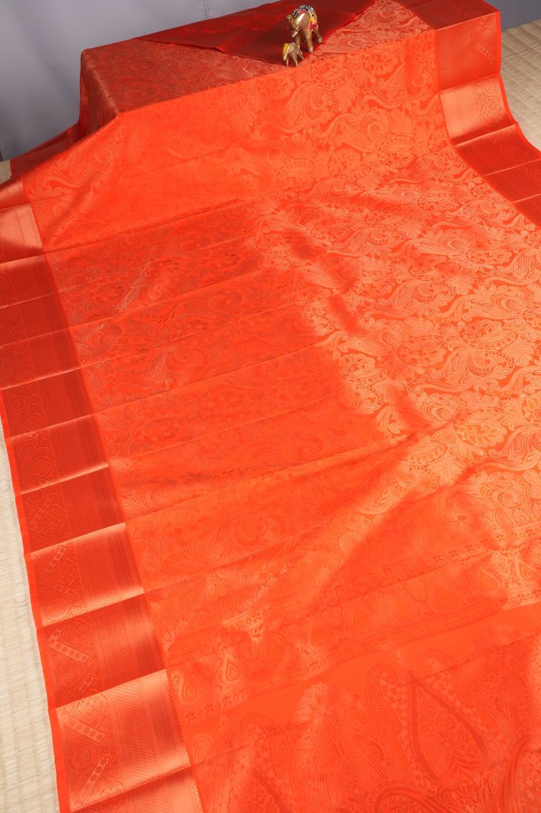 Tiger Orange Visiri Madippu Silk Sarees with Copper Zari Floral Patterns view 2