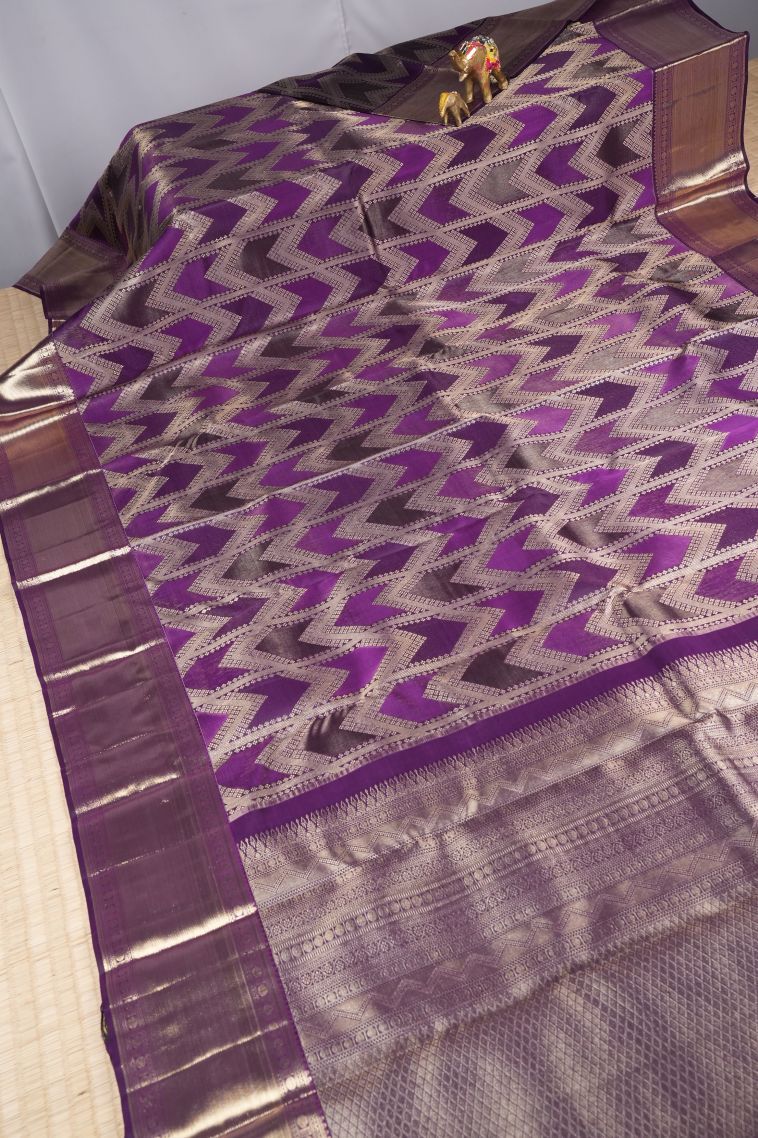 Bosenberry Purple Kanchipuram Silk Sarees with Gold Zari Geometric Shapes view 2