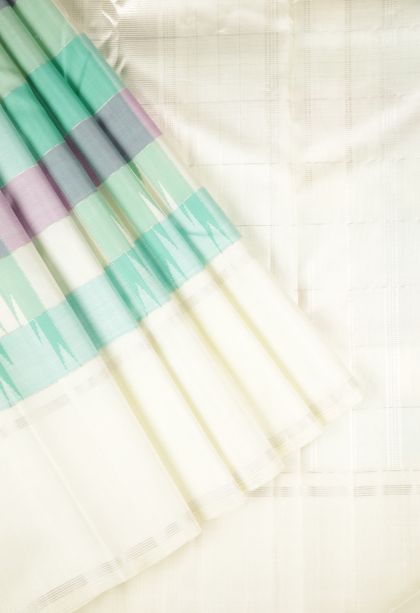 Arctic Blue Kanchipuram Silk Sarees with Without Zari Zari Checks