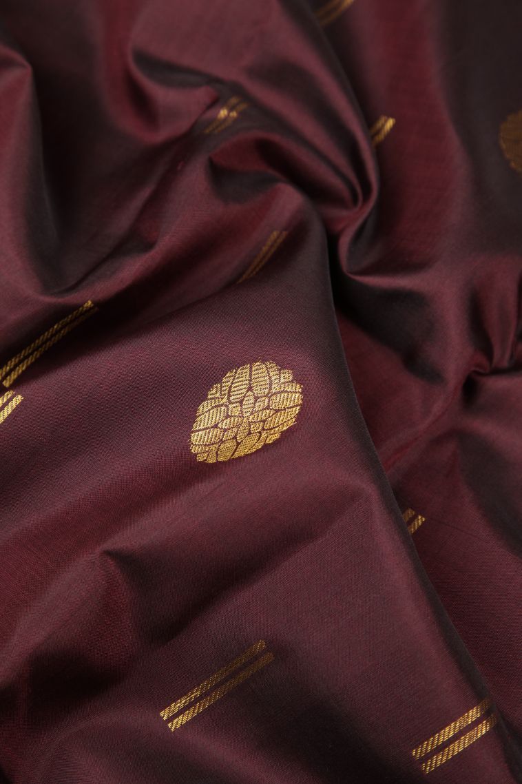 Bindi Red Kanchipuram Silk Sarees with Gold Zari Buttis (small Dots Or Motifs) view 4