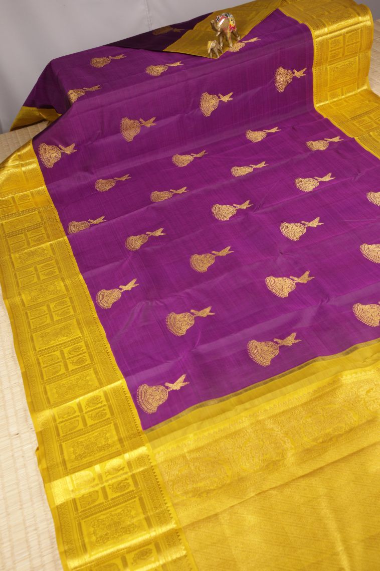 Magenta Purple Kanchipuram Silk Sarees with Gold Zari Buttis (small Dots Or Motifs) view 2