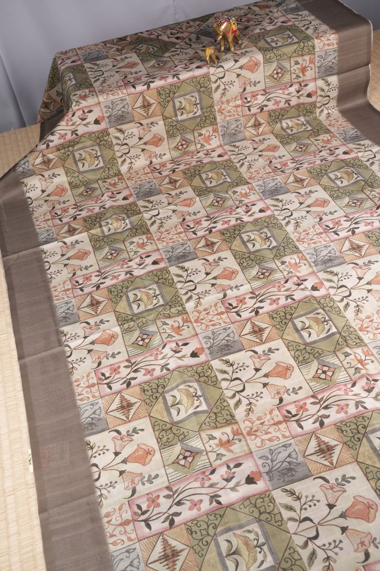 Cream White Tussar Saree with Without Zari Zari Floral Patterns view 2