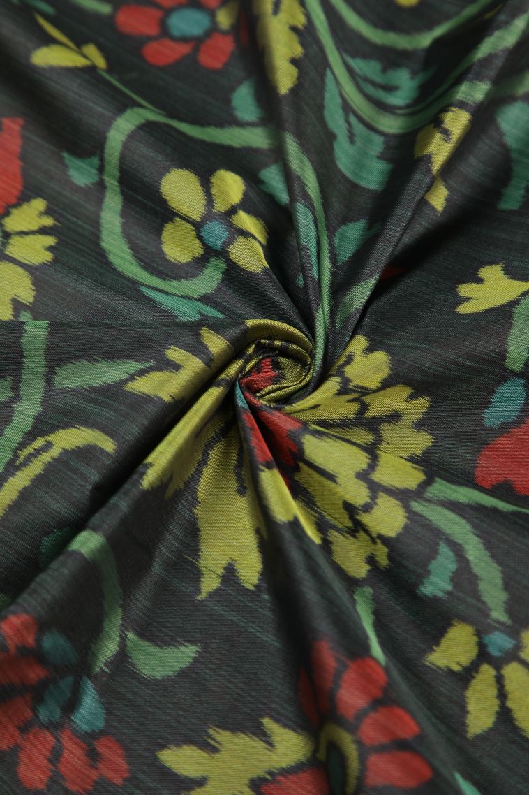 Charleston Black Soft Silk Sarees with Without Zari Zari Floral Patterns view 4