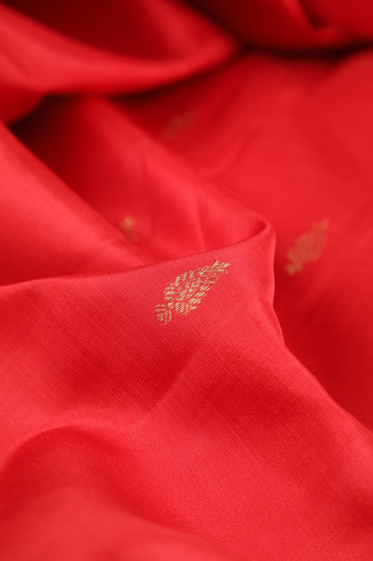 Rose  Red Kanchipuram Silk Sarees with Gold Zari Buttis (small Dots Or Motifs) view 4