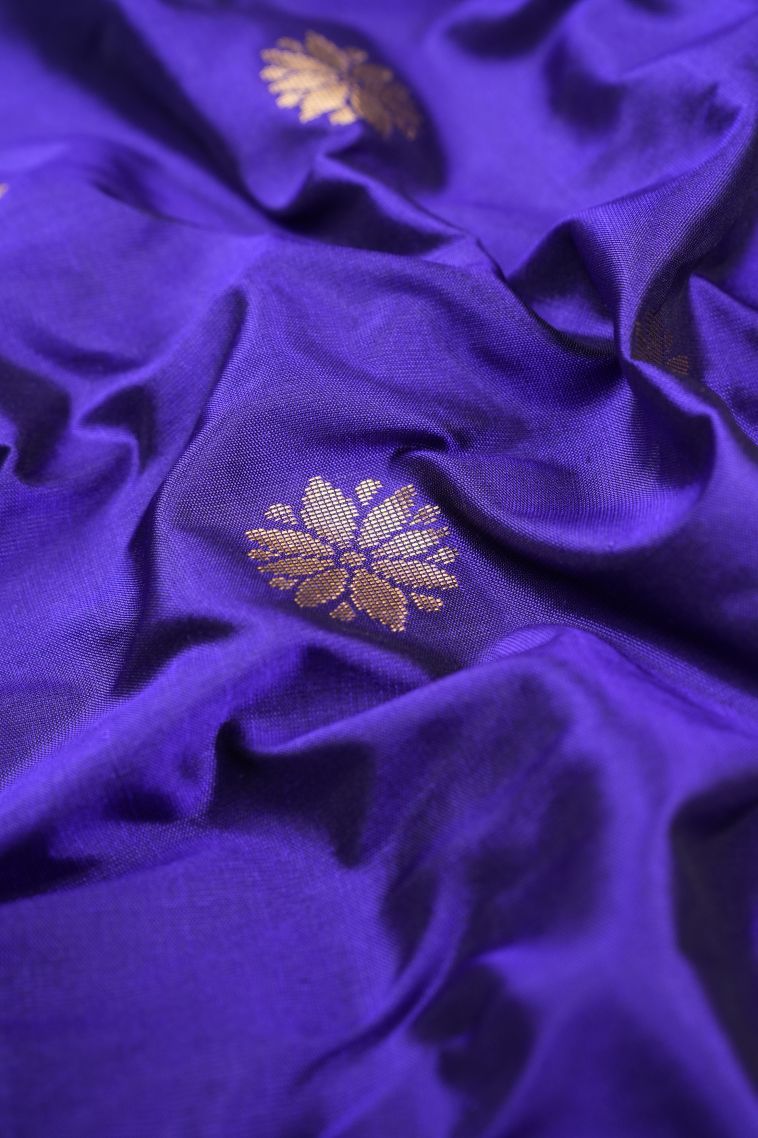 Azure Blue Kanchipuram Silk Sarees with Gold Zari Buttis (small Dots Or Motifs) view 4