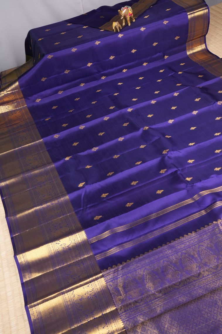 Navy Blue Kanchipuram Silk Sarees with Gold Zari Buttis (small Dots Or Motifs) view 2