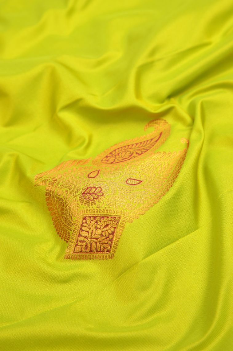 Lime Green Visiri Madippu Silk Sarees with Copper Zari Buttis (small Dots Or Motifs) view 4