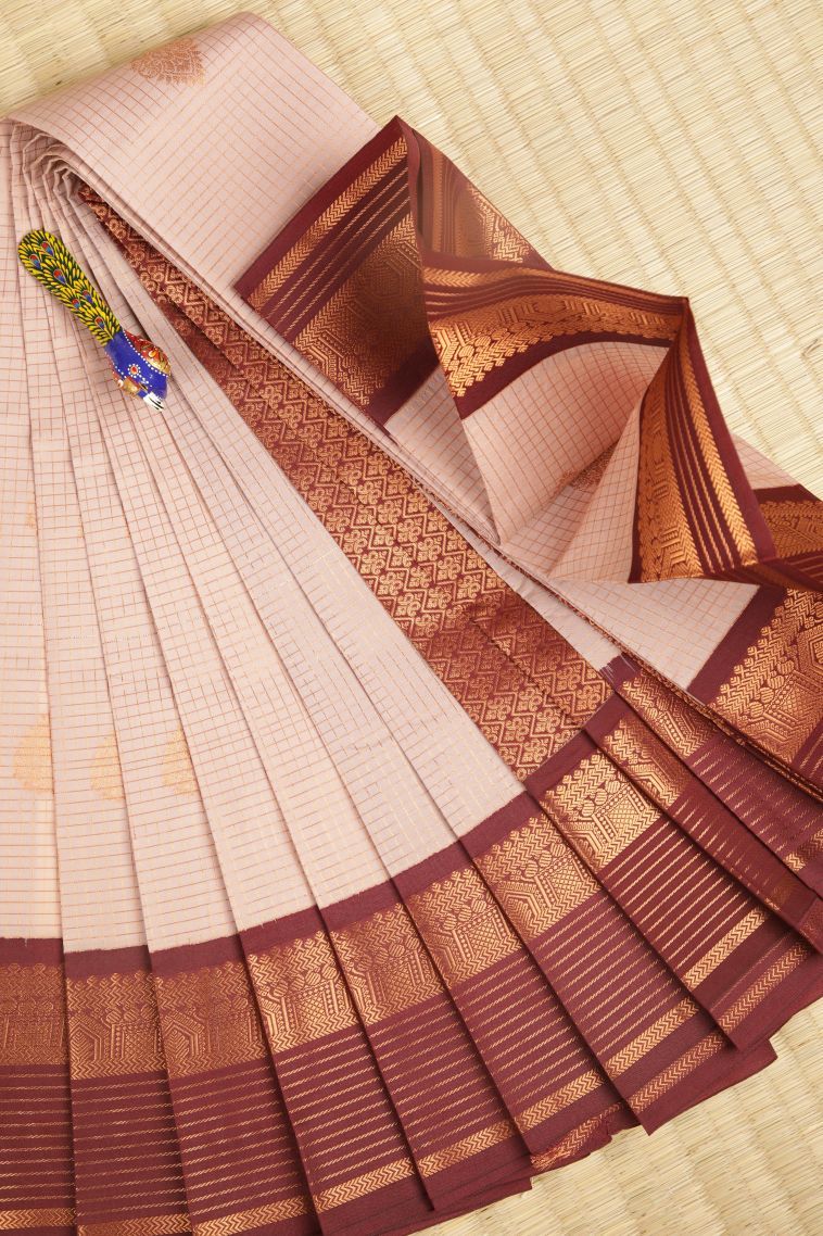 Crepe Pink Visiri Madippu Silk Sarees with Copper Zari Checks view 1