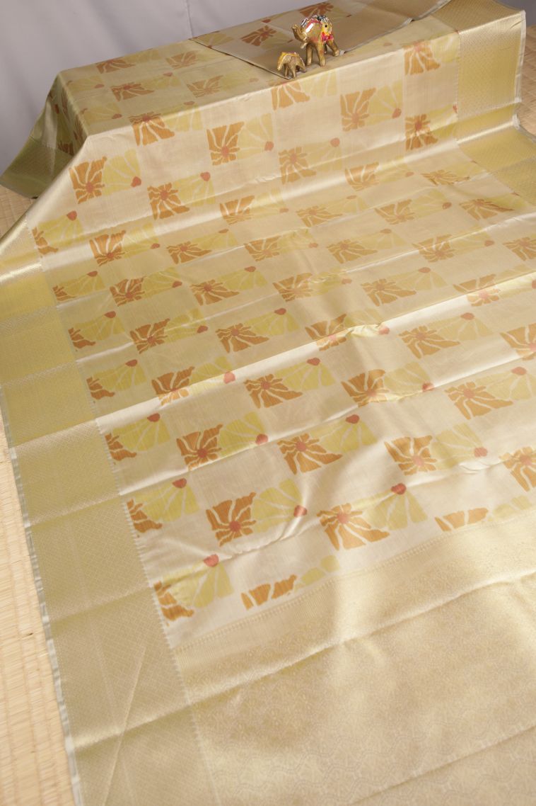 Cream White Soft Silk Sarees with Without Zari Zari Floral Patterns view 2