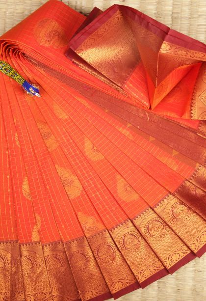 Strawberry Pink Visiri Madippu Silk Sarees with Copper Zari Checks