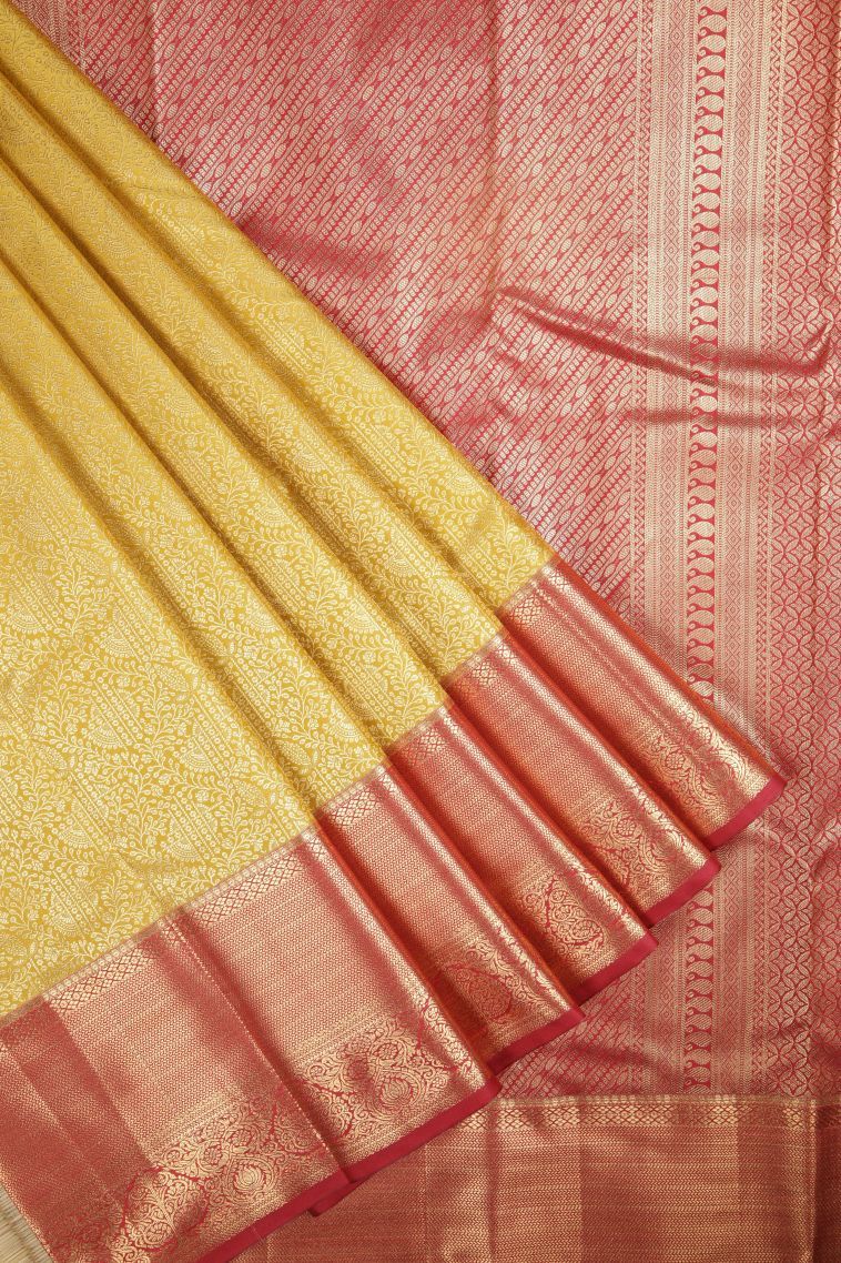 Gold Samudrika Pattu with Copper Zari Floral Patterns view 1