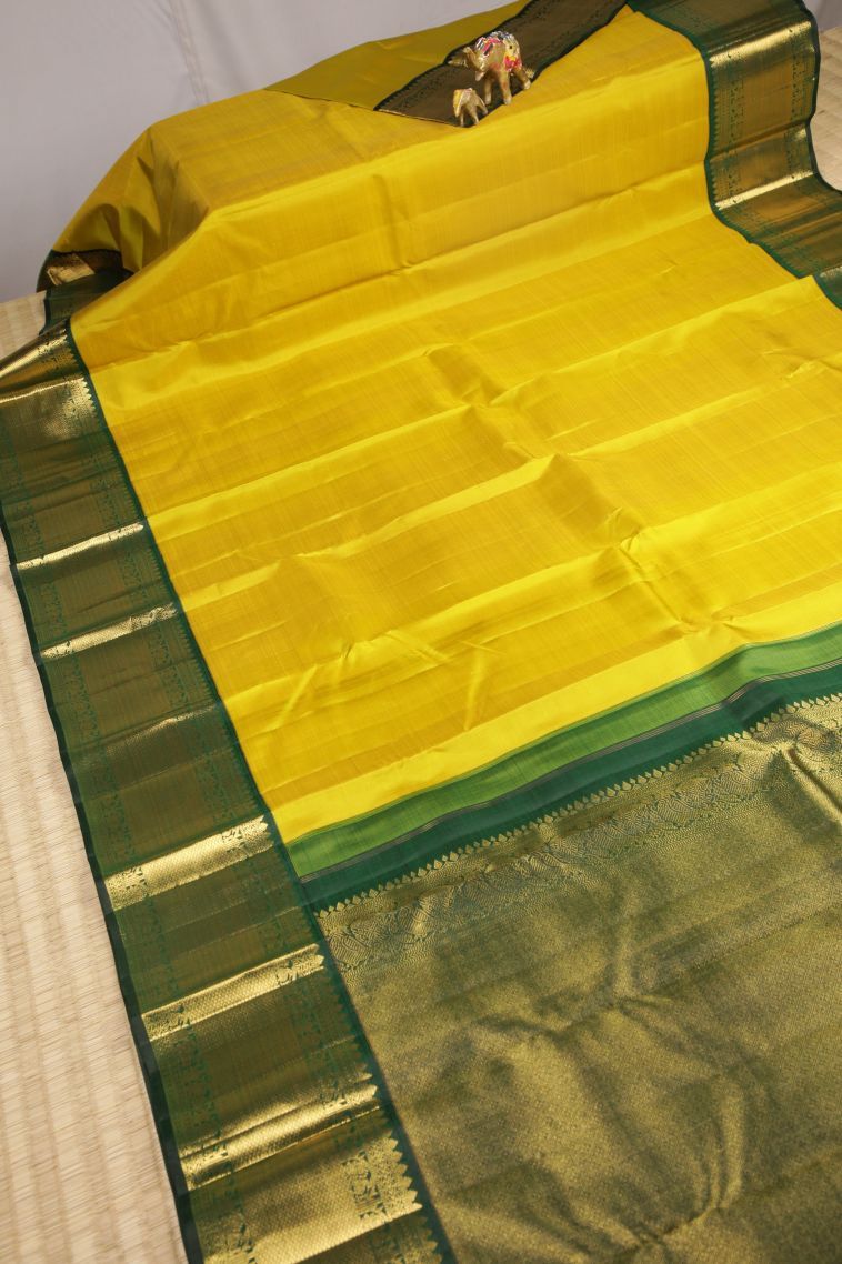 Lemon Yellow Kanchipuram Silk Sarees with Gold Zari Plain view 2