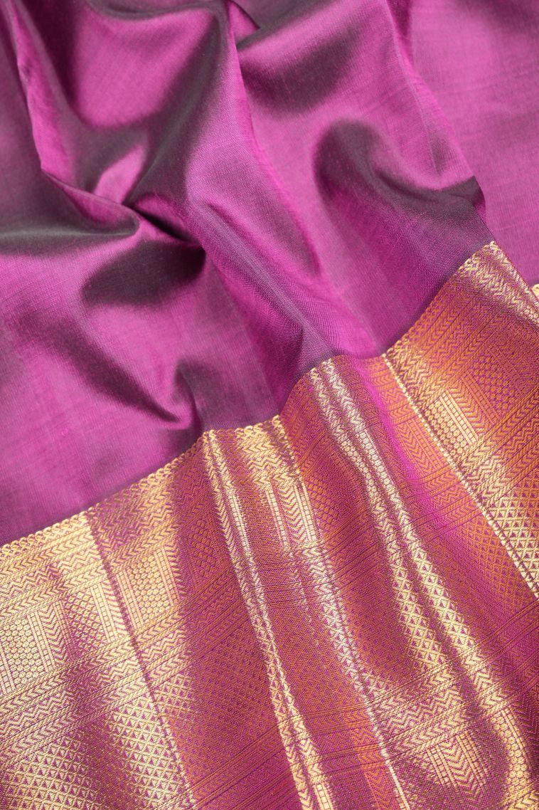 Magenta Purple Kanchipuram Silk Sarees with Gold Zari Buttis (small Dots Or Motifs) view 3