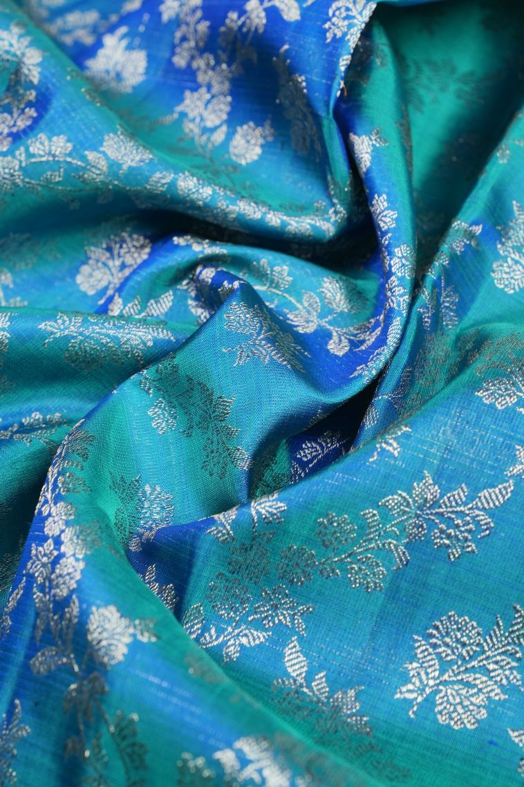 Peacock Blue Kanchipuram Silk Sarees with Gold Zari Floral Patterns view 4