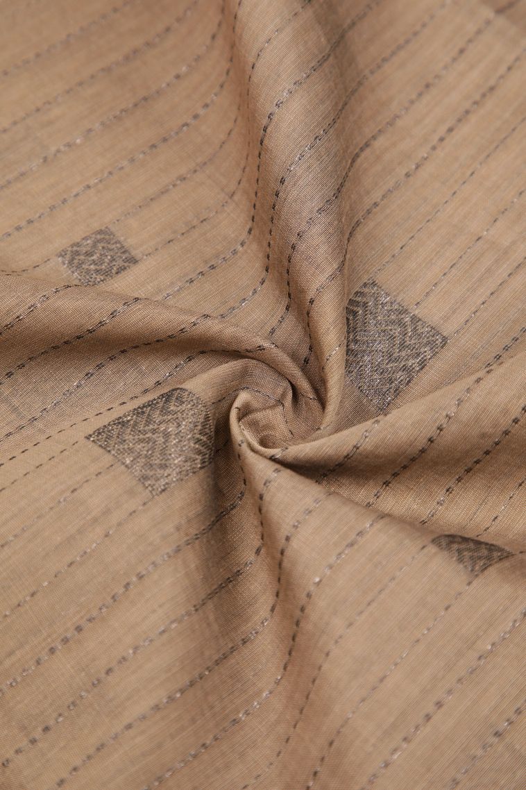 Cream White Silk Cotton Sarees with Bronze Zari Stripes view 4