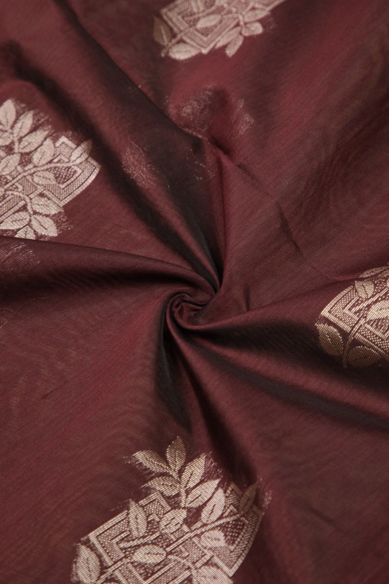 Bosenberry Purple Silk Cotton Sarees with Silver Zari Buttis (small Dots Or Motifs) view 4