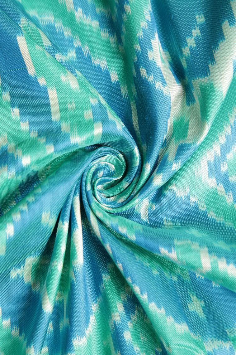 Arctic Blue Kanchipuram Silk Sarees with Gold Zari Animal And Bird Motifs view 4