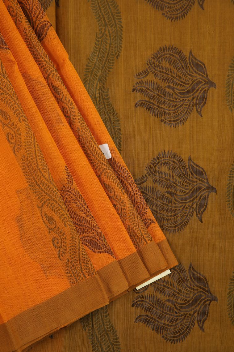 Merigold Orange Pure Handloom Kovai Cotton with Gold Zari Floral Patterns view 1