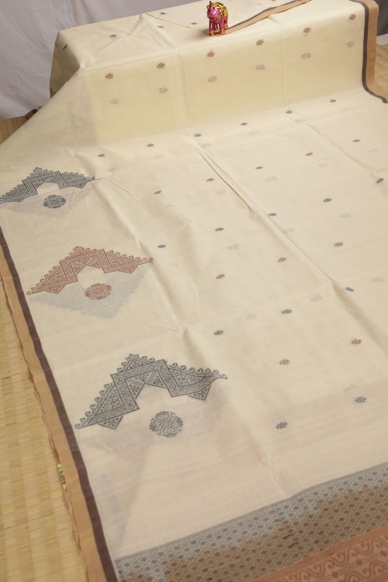 Beige Yellow Aruppukottai Cotton Sarees with Without Zari Zari Floral Patterns view 2